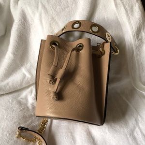 Bag made in Italy.leather crossbody